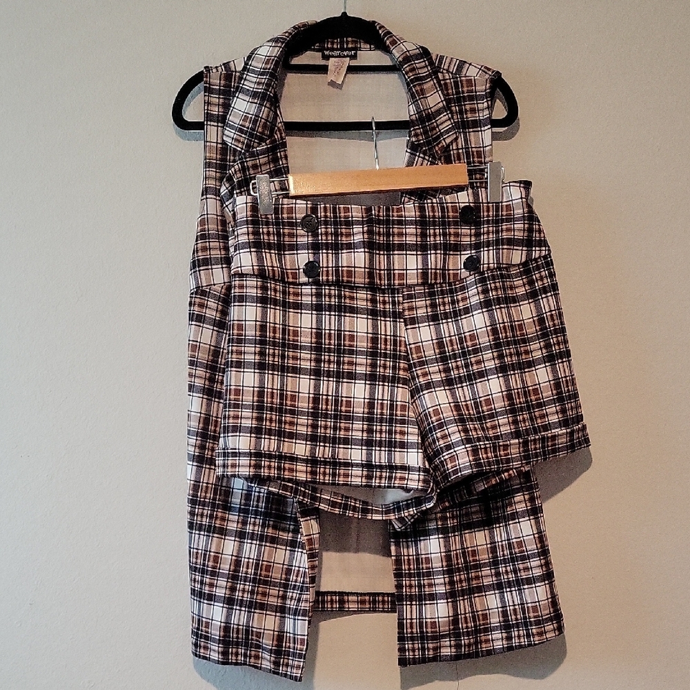 Wearever Brown & Cream Plaid Sleeveless Vest